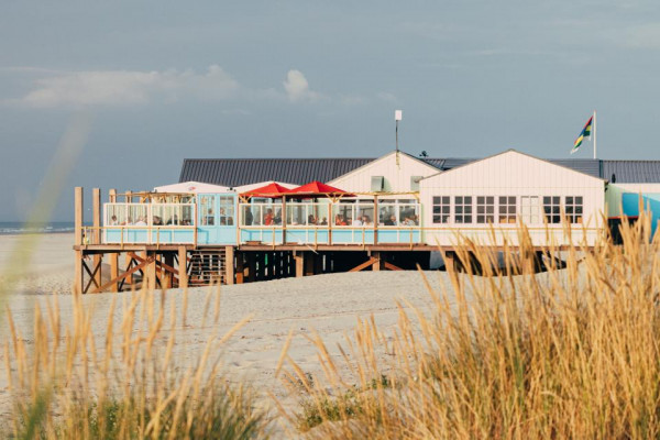Strandpaviljoen Heartbreak Hotel_1 Strandpaviljoen Heartbreak Hotel_1